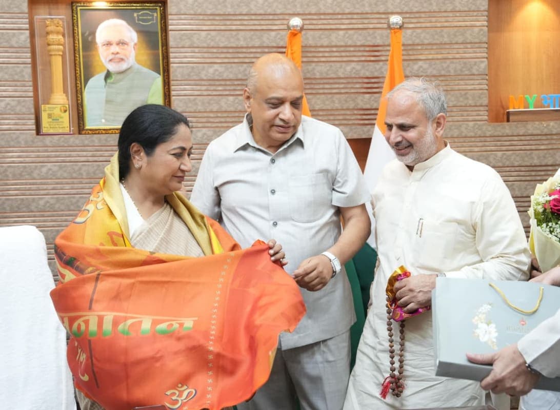 Honoured Invitation to Hon'ble Delhi Chief Minister Smt. Rekha Gupta Ji